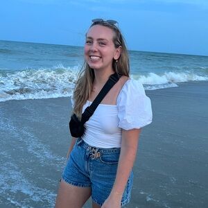 Meet your Posher, Megan